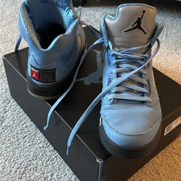 Jordon Retro 5 size 9 - Picture 2 of 4